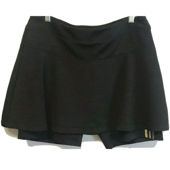 Adidas Capsule Skort Golf Skirt Tennis Black Silver Gold Copper Stripes -Small - Picture 1 of 10